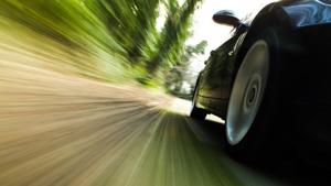 Có nên giới hạn tốc độ đối với xe ô tô tự lái?