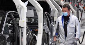 Bộ trưởng Tài chính Pháp: “Ngành công nghiệp ô tô châu Âu không ngại xe giá rẻ Trung Quốc”