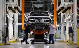 Xe điện không chỉ là sân chơi của những "gã nhà giàu”