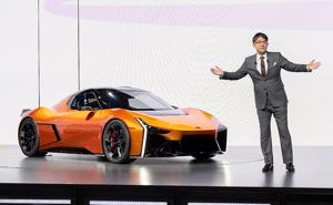 “Chậm rãi” với xe điện: Triết lý khôn ngoan của người Nhật?