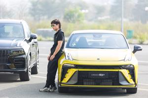 Trải nghiệm công nghệ ô tô đỉnh cao cùng tay đua F1 tại Việt Nam