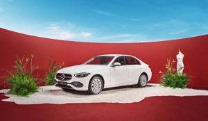 Các hãng xe đua nhau tung ưu đãi lớn tháng 3/2024