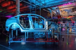 Giấc mơ robotaxi của Elon Musk đẩy Tesla vào tình trạng hỗn loạn