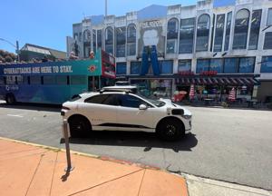 Tương lai mù mịt của ngành công nghiệp xe tự lái