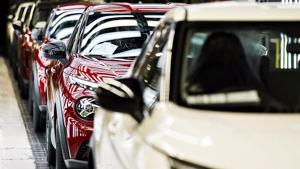 EU giữ nguyên thời hạn cấm bán ô tô chạy bằng xăng mới vào năm 2035