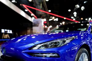 “Siêu xe hybrid”: Câu trả lời cho những hoài nghi về xe điện?