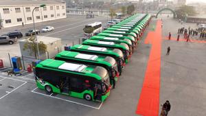 VinFast bàn giao dàn xe buýt điện thông minh hoàn toàn mới cho Hà Nội