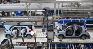 Bị “vượt mặt” hàng thập kỷ về xe điện, Mỹ làm cách nào bắt kịp Trung Quốc?