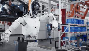 Robot hình người: “Mặt trận” mới của các nhà sản xuất xe điện Trung Quốc