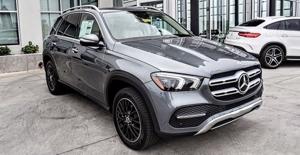 Dàn SUV mới của Mercedes-Benz rục rịch về Việt Nam - Đòn đáp trả bộ 3 BMW X vừa ra mắt