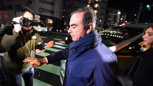 Hé lộ kế hoạch tẩu thoát của cựu Chủ tịch Nissan