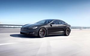 Hệ thống lái tự động Tesla bị băng keo đánh lừa “ngon ơ”