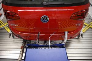 Volkswagen sắp hầu tòa ở Mỹ vì bê bối khí thải xe diesel