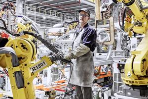 Nissan báo lỗ nặng nhất 20 năm, công bố cải tổ công ty