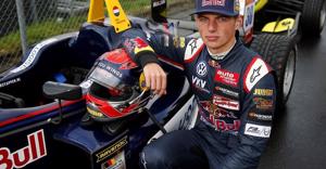 15 điều thú vị về Max Verstappen, tay đua F1 nắm hàng loạt kỷ lục