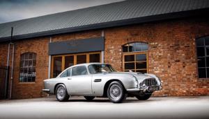 “Người giấu mặt” chi 6,4 triệu USD mua xe Aston Martin của James Bond