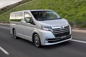 Toyota Việt Nam ra mắt MPV 9 chỗ Granvia hoàn toàn mới