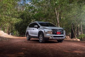 Ra mắt Mitsubish Xpander Cross hoàn toàn mới, giá 670 triệu đồng