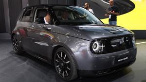 Honda công bố giá xe điện rẻ bất ngờ tại triển lãm ôtô Frankfurt