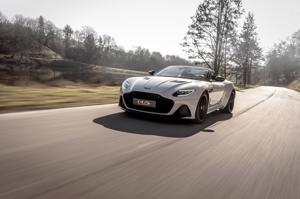 Triệu hồi hàng loạt xe sang Aston Martin lỗi túi khí