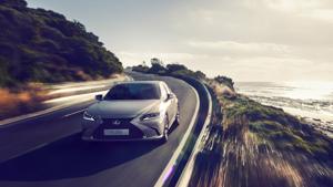 Những mẫu xe rẻ nhất của các thương hiệu hạng sang tại Việt Nam