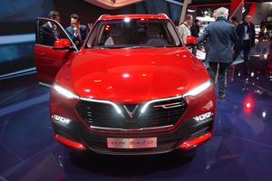 Báo nước ngoài nói gì về “xe điện VinFast”?