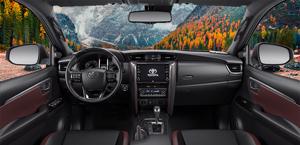 Fortuner Legender 2.8L có gì mà đắt nhất “họ nhà Fortuner”?