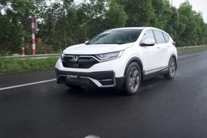 Honda CR-V giảm 160 triệu đồng