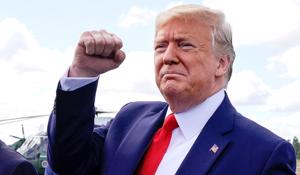 Tổng thống Donald Trump "hết cơ hội" đánh thuế xe nhập Mỹ