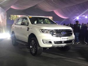 Ford Everest, Ford Ranger 2021 cắt bỏ nhiều trang bị, giá tăng nhẹ