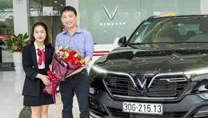 Chủ tịch Rolls-Royce Hà Nội tậu xe VinFast  