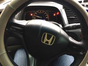 Vô-lăng ô tô bị lệch xử lý ra sao?