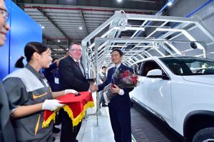 Đợt bàn giao xe độc đáo trong ngành ô tô của VinFast