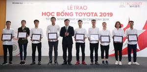 Toyota trao học bổng cho 115 sinh viên xuất sắc