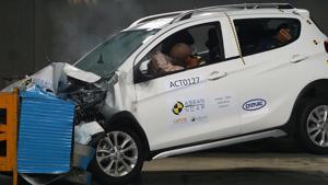 Màn “tra tấn” bộ 3 xe VinFast bởi ASEAN NCAP
