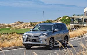 Lexus LX 570 mới giá hơn 8,3 tỷ đồng