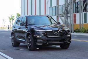 Giá lăn bánh ô tô Vinfast Lux tháng 11/2019