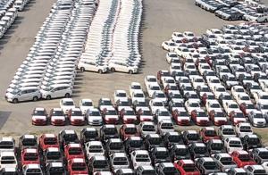 Nhập khẩu ô tô áp sát mốc kỷ lục 3 tỷ USD