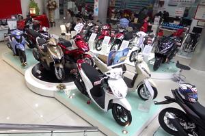 Loạn giá xe máy trước Tết nguyên đán