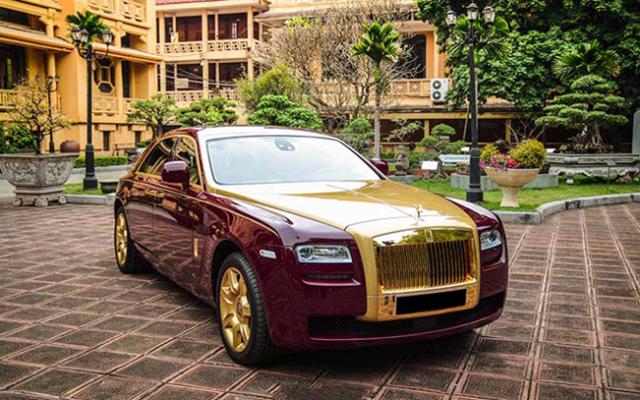 “Ế khách”, Rolls- Royce mạ vàng của ông Trịnh Văn Quyết phải giảm giá đấu giá - Ảnh 1