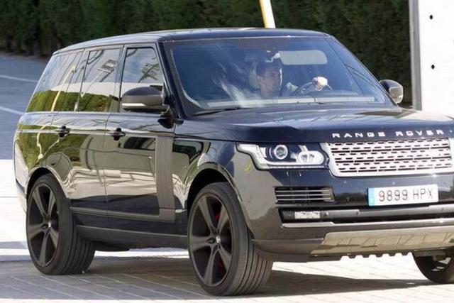 Bộ sưu tập xe hơi “khổng lồ” của Lionel Messi - Ảnh 7