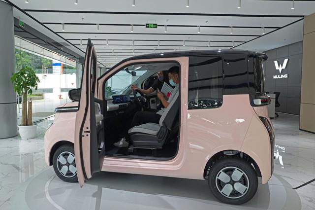 Air EV của SAIC-GM-Wuling Automobile, ở Jakarta, Indonesia năm 2022.