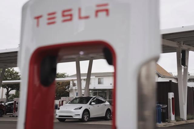 Tesla giảm giá trên diện rộng tác động thế nào đến thị trường xe điện toàn cầu? - Ảnh 2
