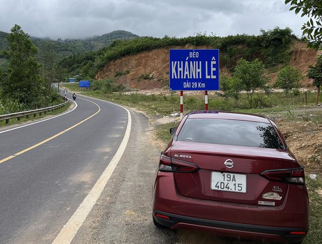Hành trình xuyên Việt đáng nhớ với Nissan Almera của cặp vợ chồng 9x - Ảnh 2