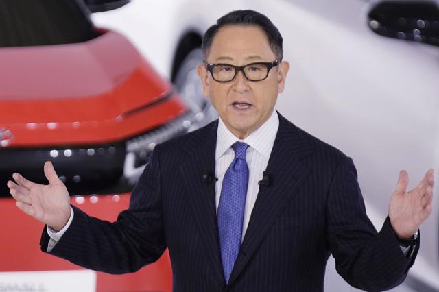 Toyota muốn kiếm nhiều tiền hơn chứ không chỉ là xe điện - Ảnh 1