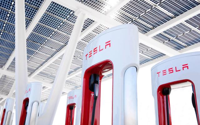 Tesla bắt tay Ford và GM: Bước ngoặt đối với ngành công nghiệp xe điện thế giới - Ảnh 3