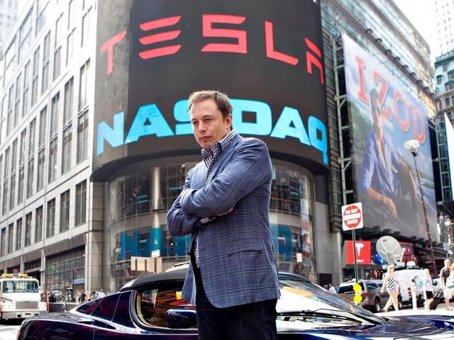 Con đường "kì lạ" của Tesla để lên ngôi thống trị xe điện toàn cầu - Ảnh 1