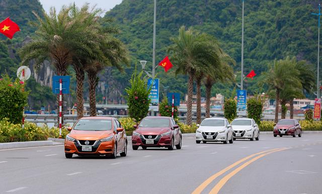 Dàn xe Nissan Almera trong sự kiện Roadshow Hà Nội - Quảng Ninh ngày 23/8. Ảnh: Nissan Việt Nam