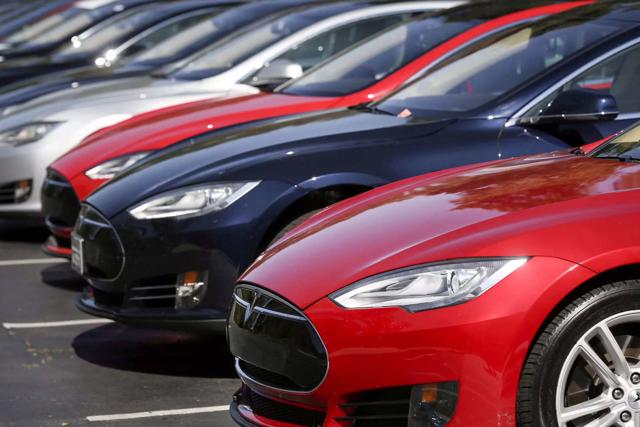 Tesla hầu toà liên tiếp vì công nghệ tự lái, thách thức lớn với Elon Musk - Ảnh 2