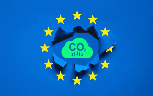 EU “siết” quy định với ô tô chạy bằng nhiên liệu điện tử và môi trường - Ảnh 1